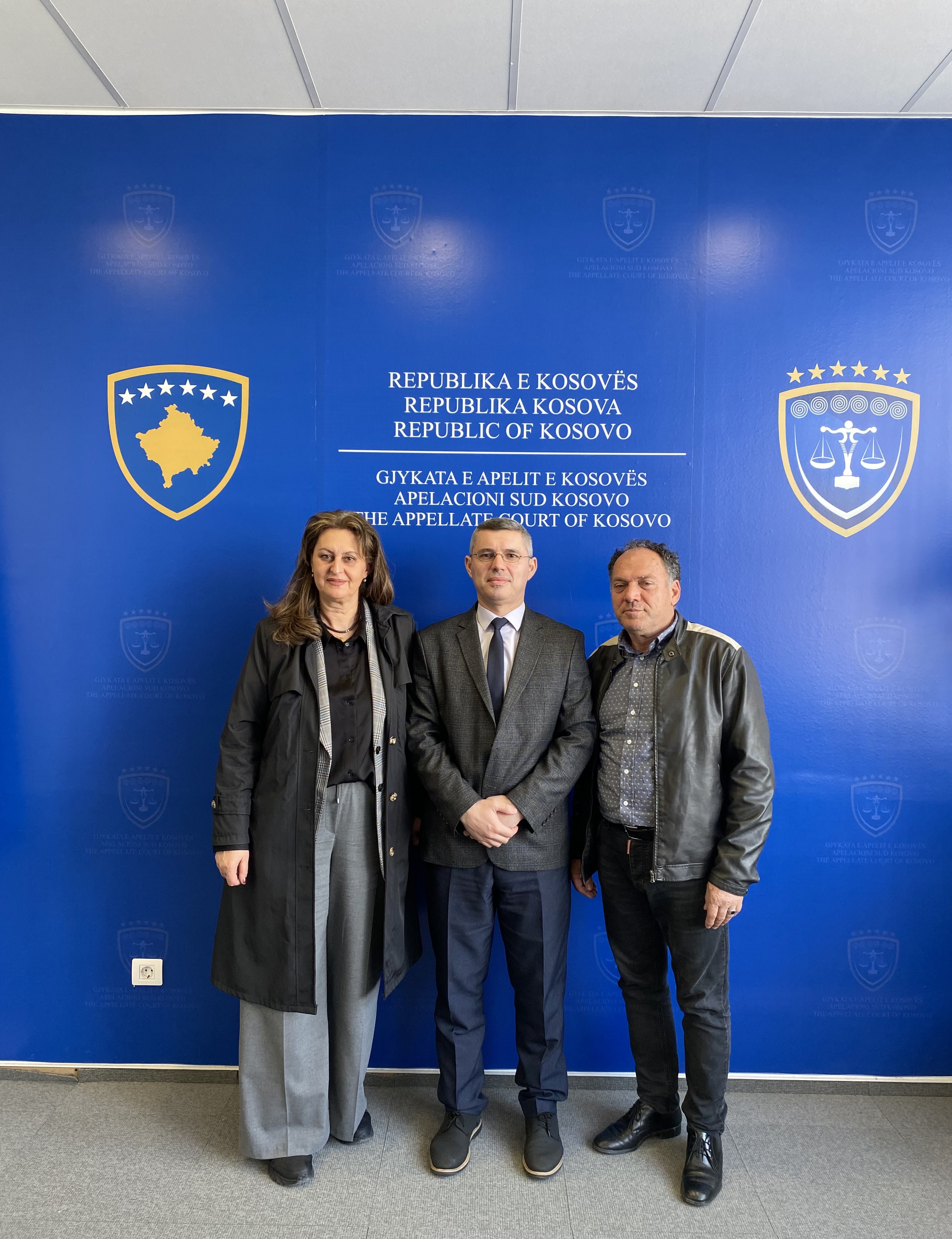 Kryetari Totaj priti në takim përfaqësuesit nga Agjencia Shtetërore e Arkivave të Kosovës