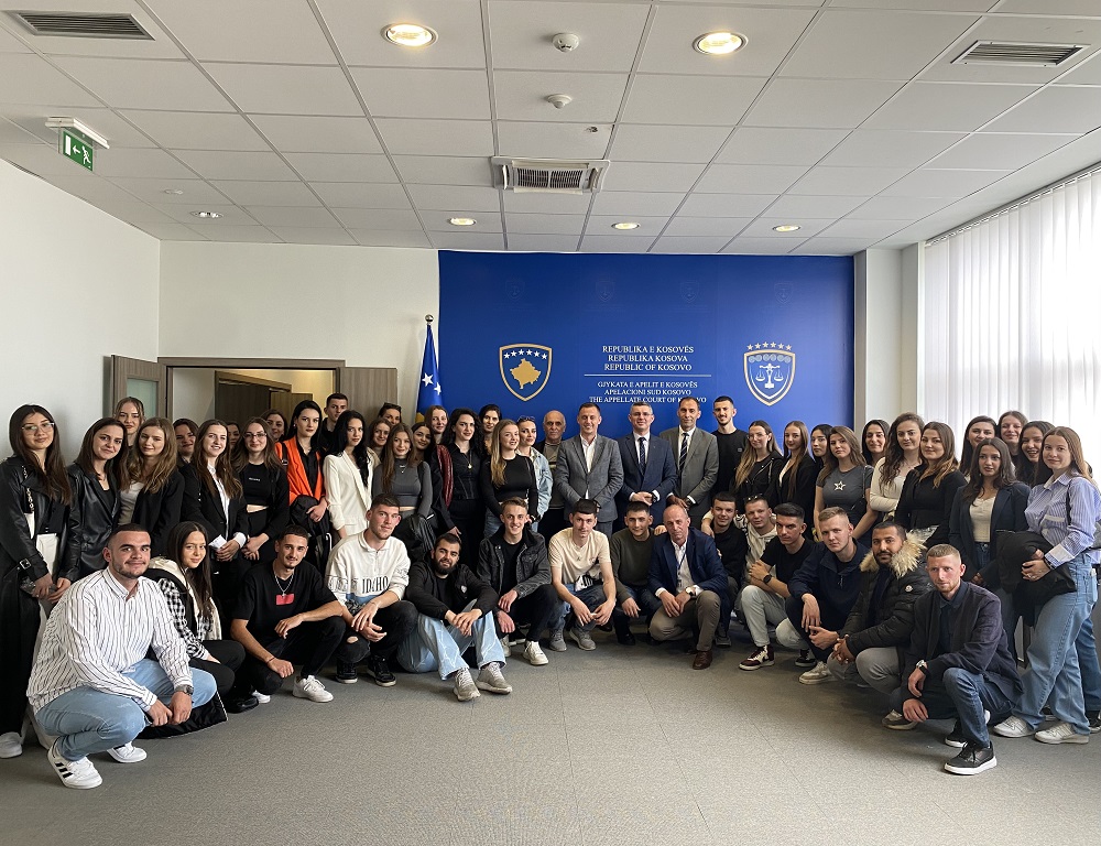Studenti Pravnog fakulteta Univerziteta „Ukšin Hoti“ u Prizrenu posetili  su Apelacioni sud Kosova